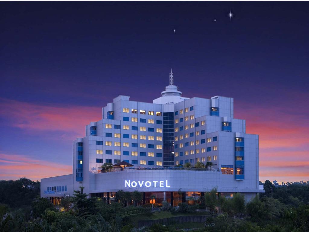Novotel Balikpapan Eksteriør bilde